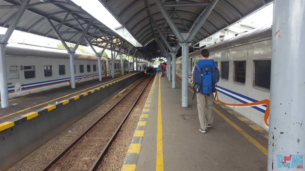 Angekommen am Bahnhof Tugu in Yogyakarta