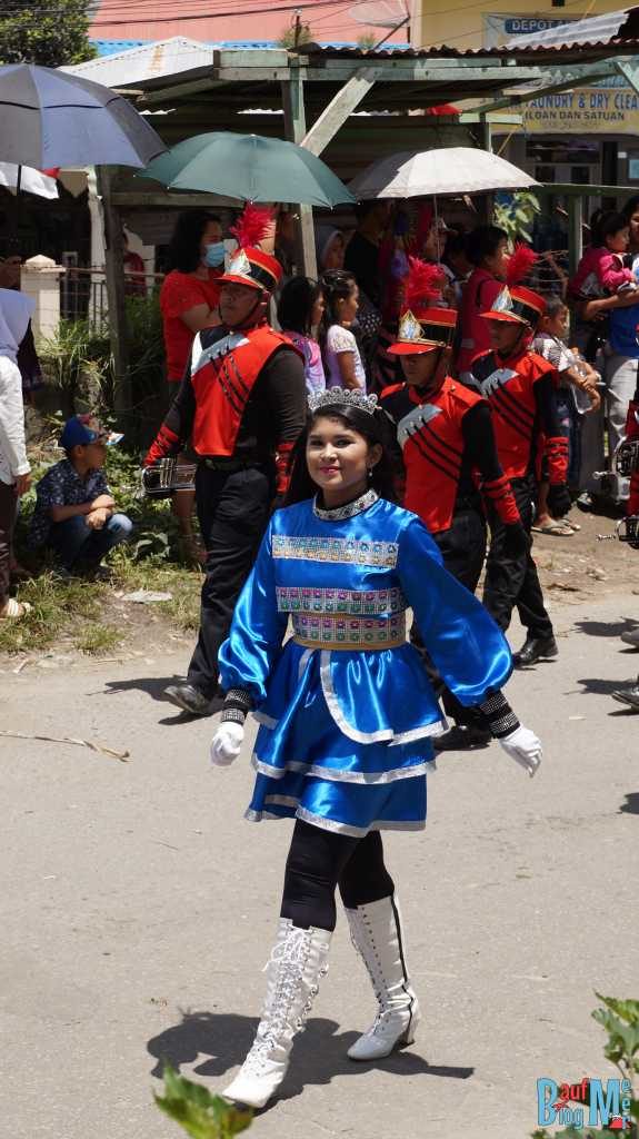 Paraden in Berastagi zum Unabhängigkeitstag Indonesiens