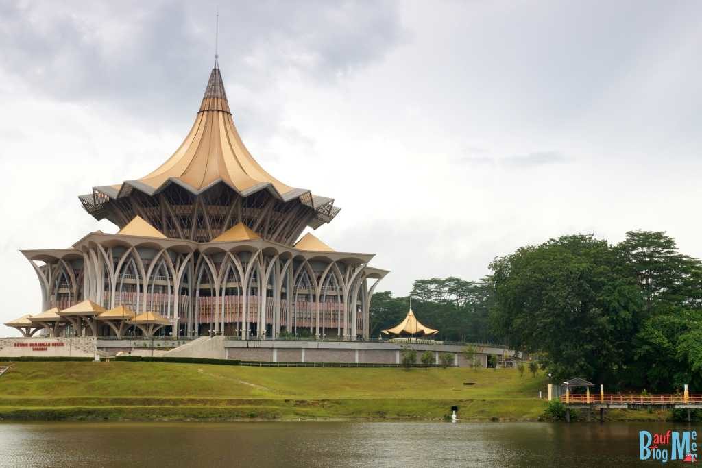 Sarawak State Assembly Gebäude in Kuching